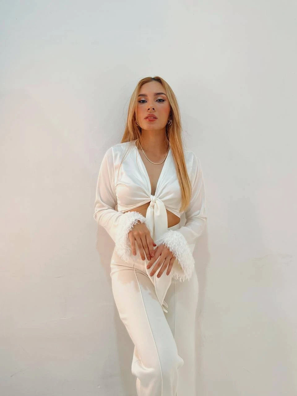Blusa Seda Blanca Plumas