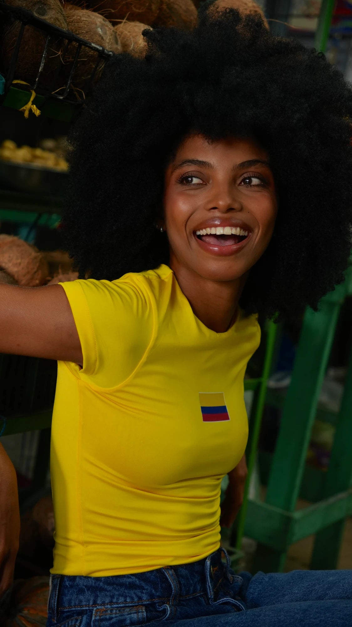 Body Colombia Amarillo