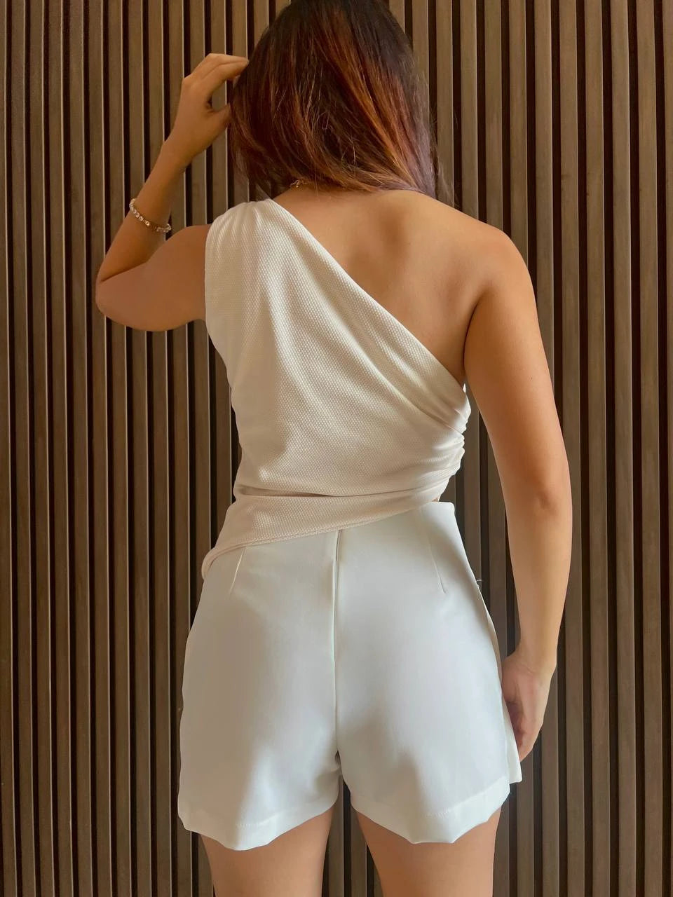 Blusa Asimetrica Texture Nude