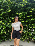 Blusa Hombro Irregular Beige