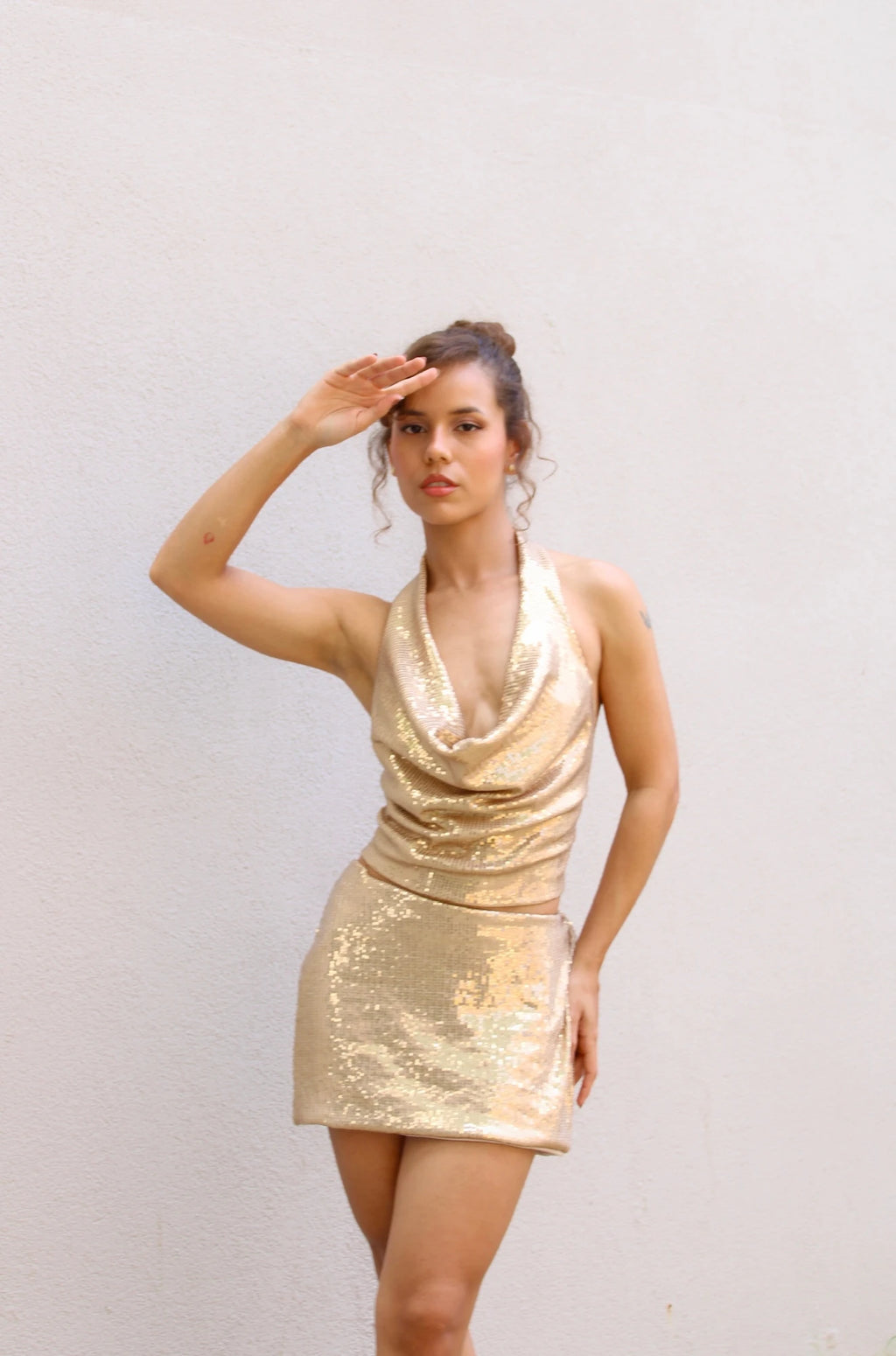 Blusa Bib Shine Dorada