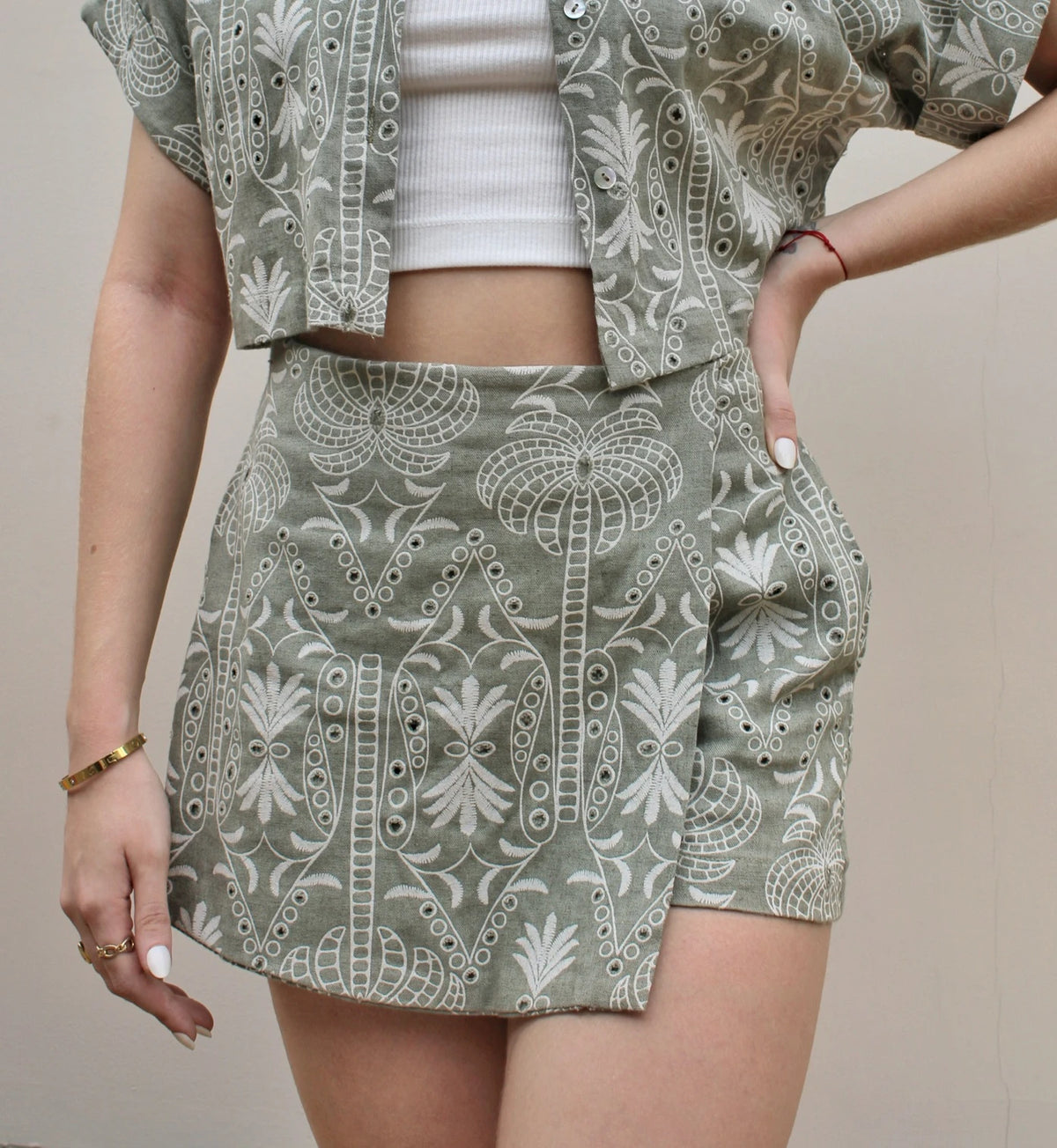 Falda Short Ojalillo Verde