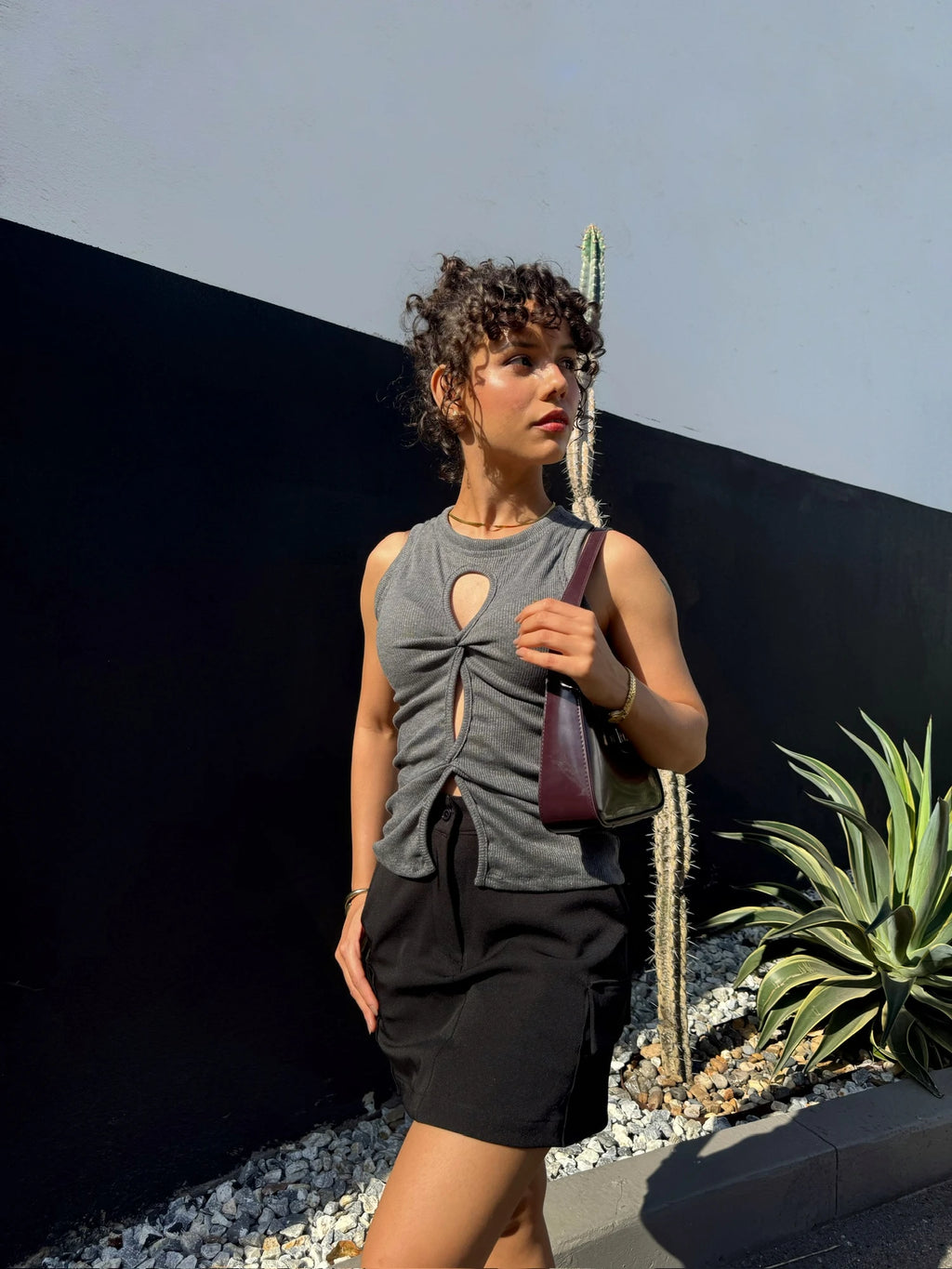 Tank Top Nudo Gris