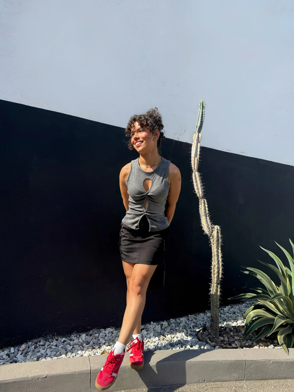 Tank Top Nudo Gris