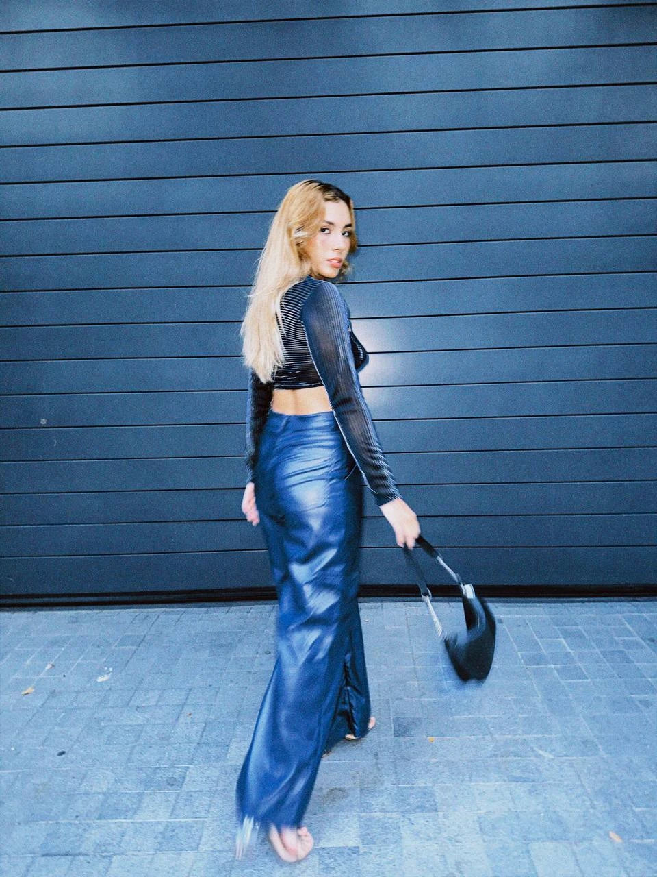 Crop Top Azul Metalico