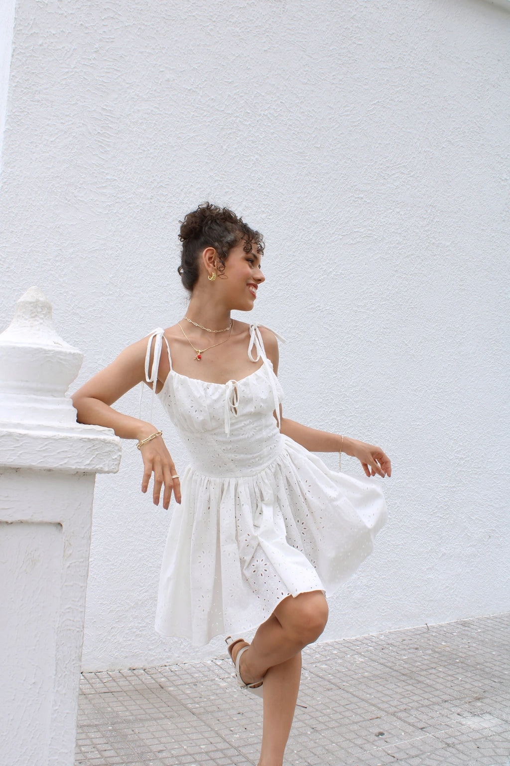Vestido Ojalillo Romantico