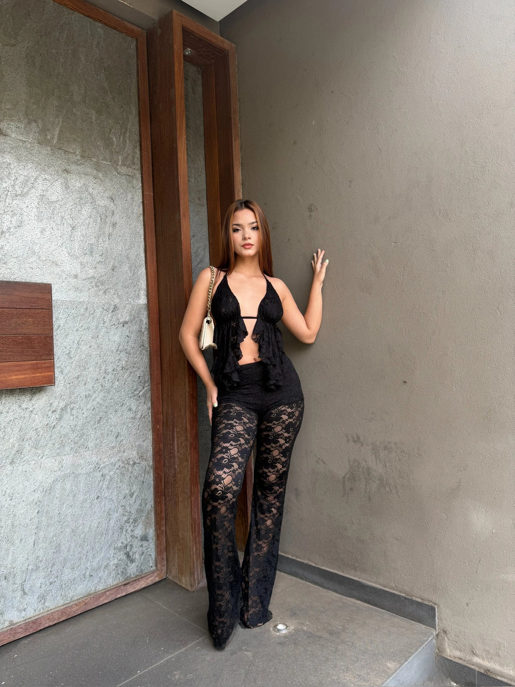 Blusa Encaje Scarf Negra