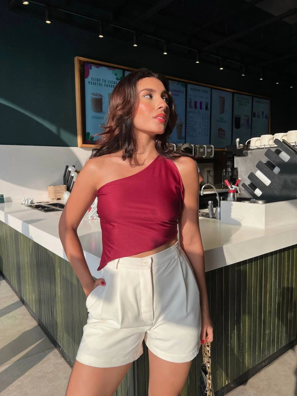 Irregular Top Backout Red