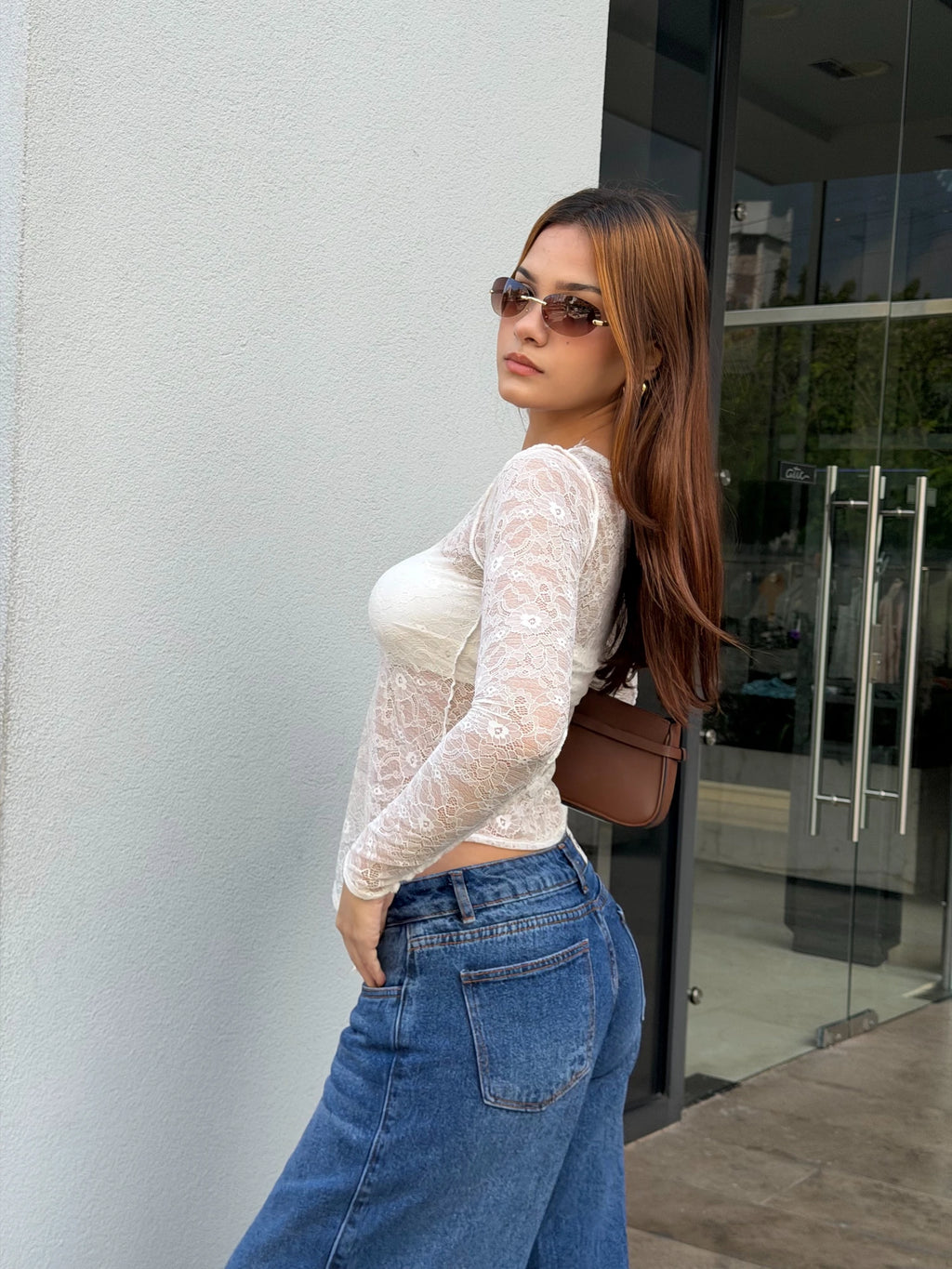 Blusa Encaje Shoulder Marfil