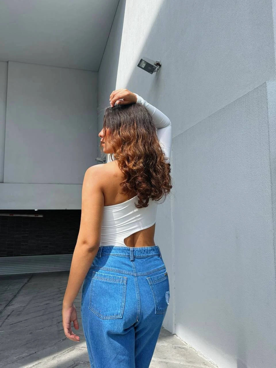 Body One Shoulder