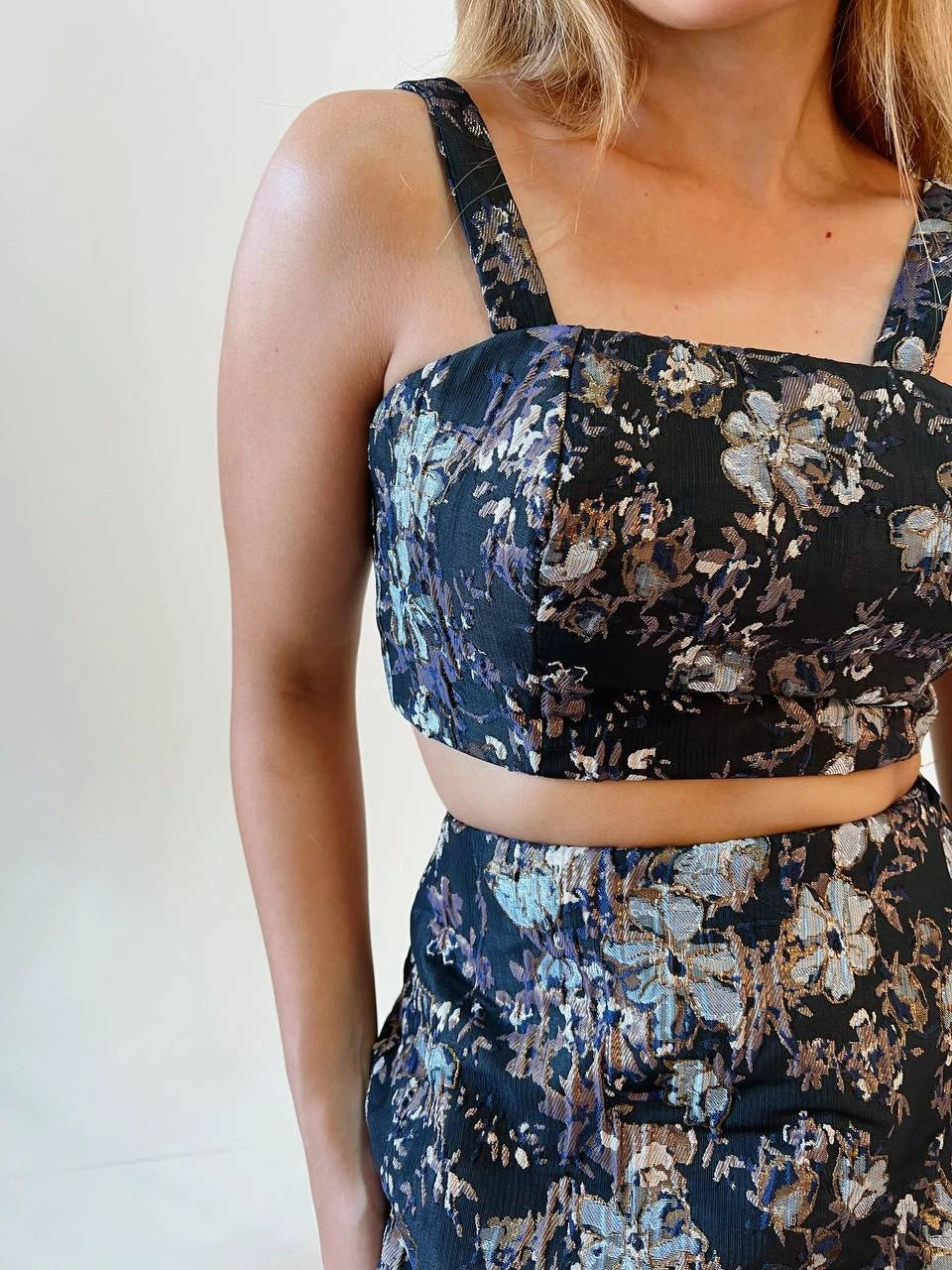 Crop Top Jacquard Black Gold
