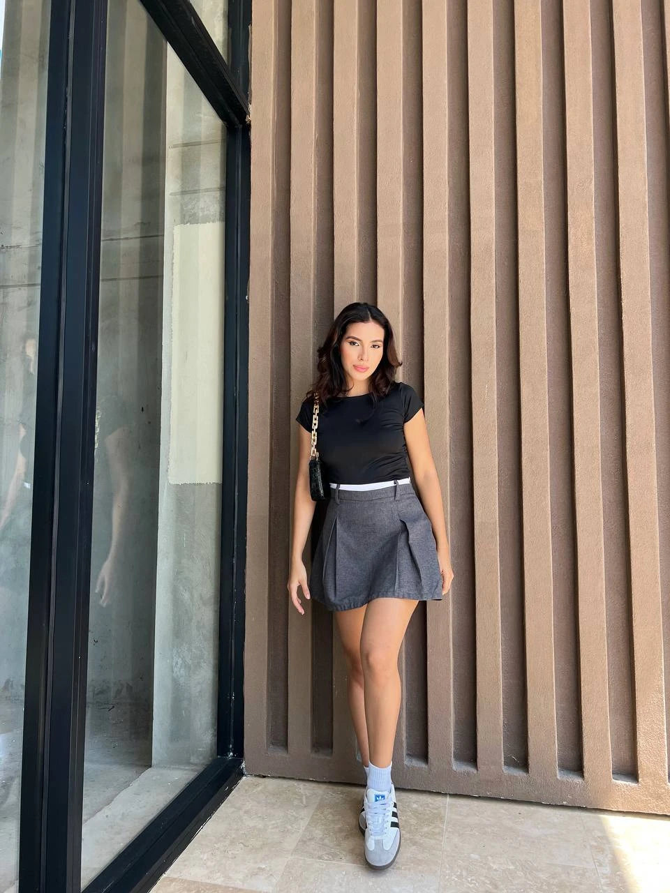 Falda Short Preppy Gris
