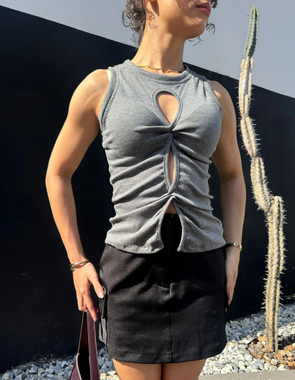 Tank Top Nudo Gris