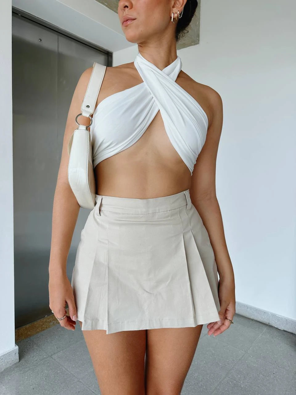 Falda Short Pliegues Kaqui