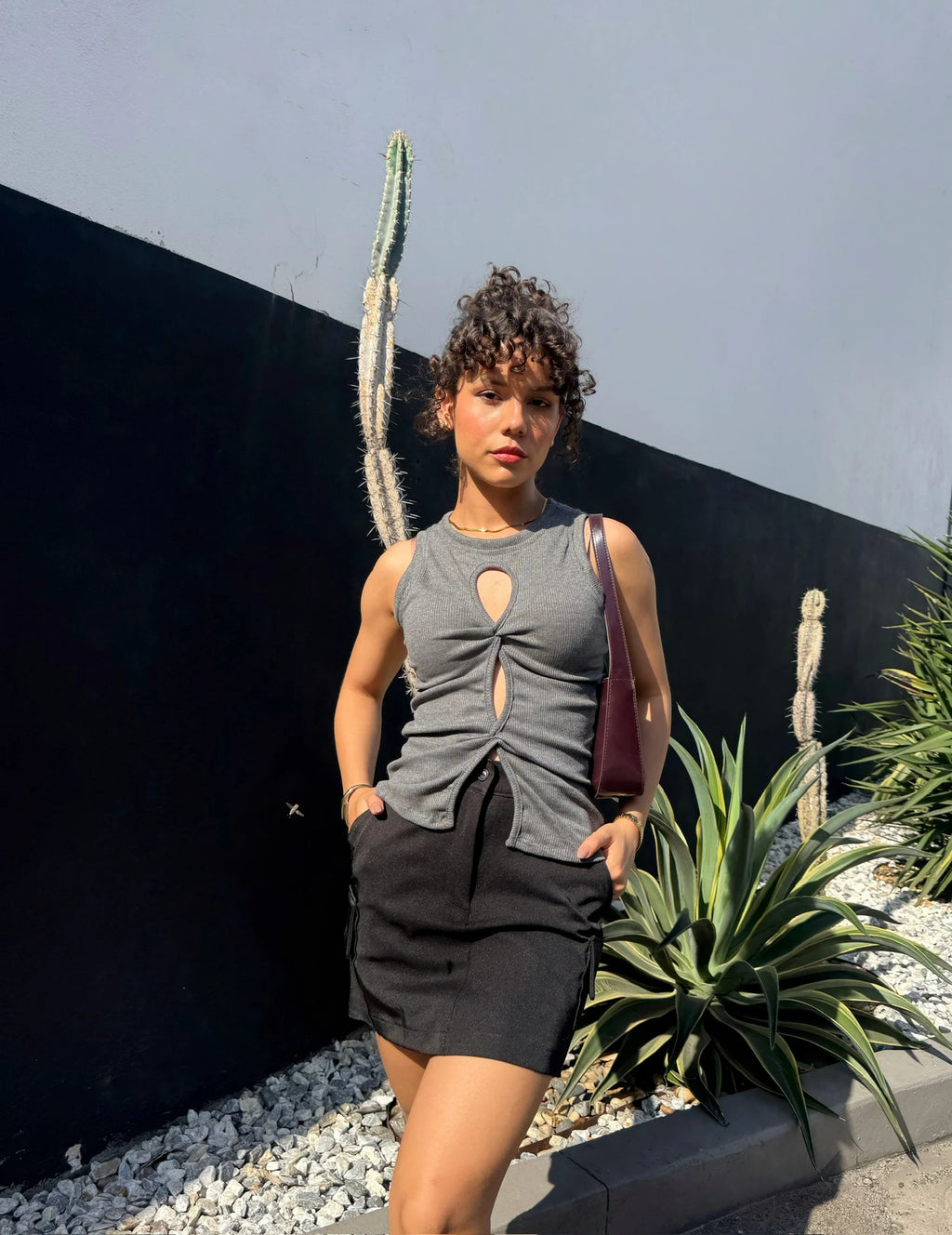 Tank Top Nudo Gris