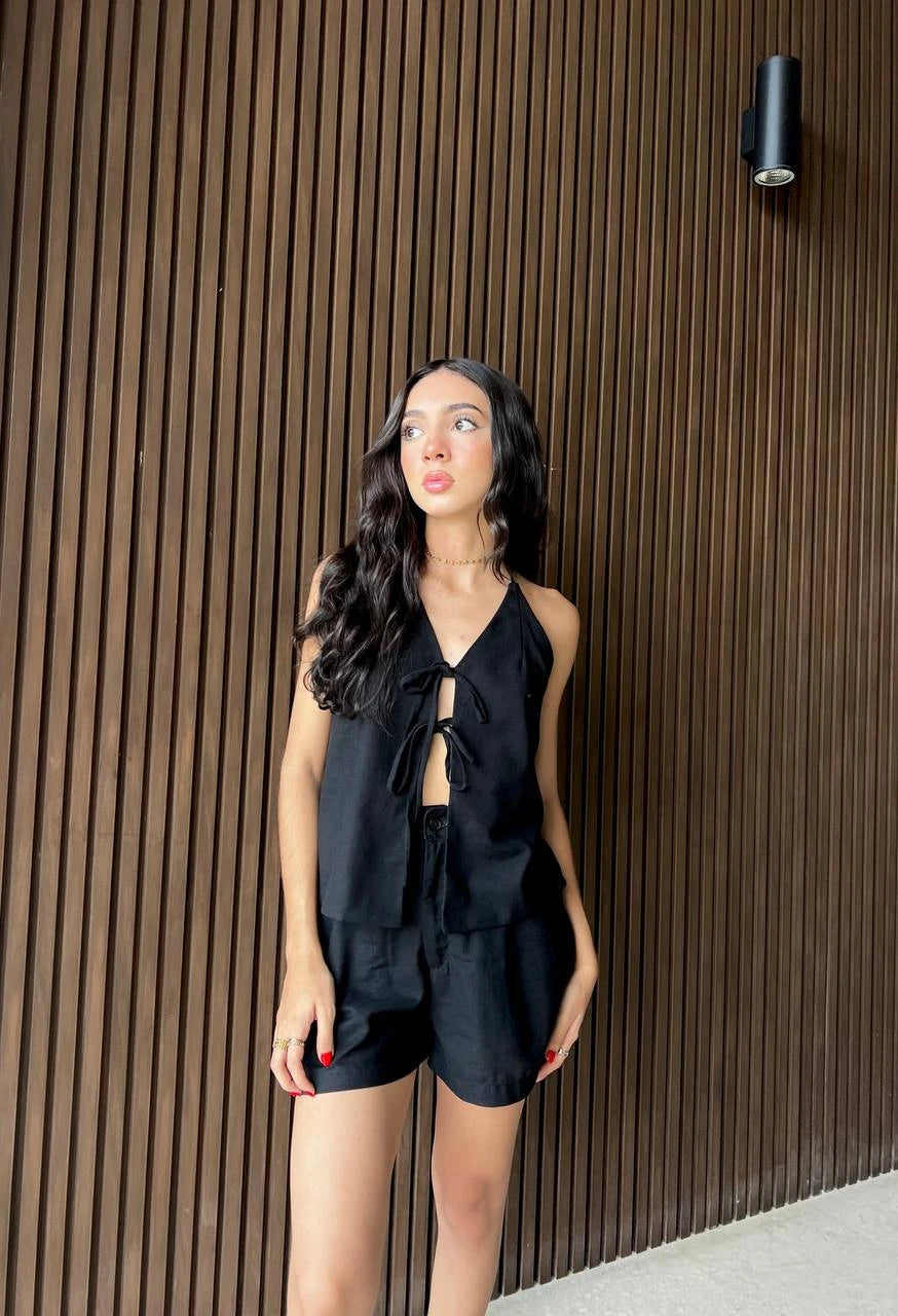 Blusa Lazos Espalda Afuera Negra