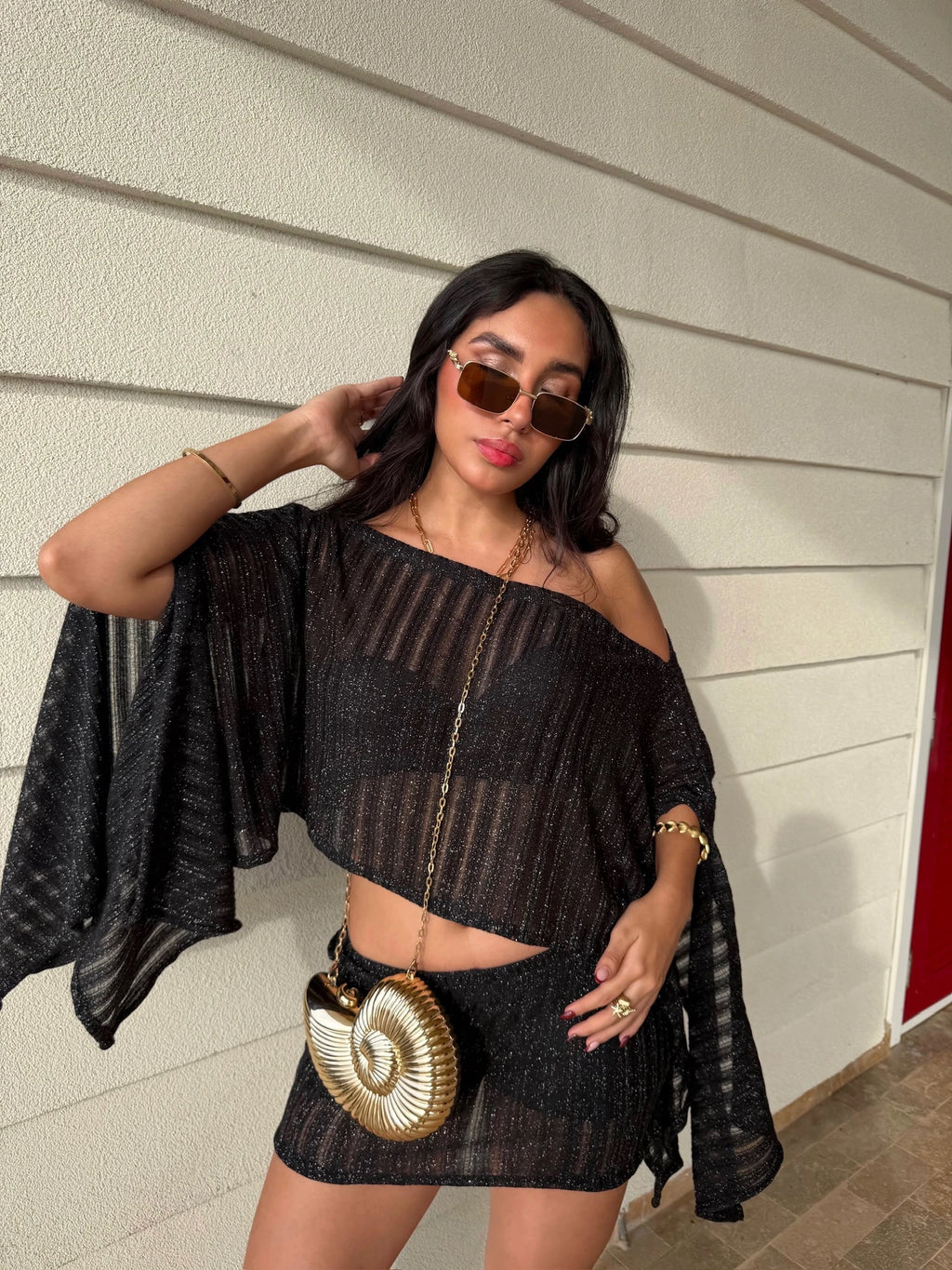 Blusa 7 Ways Crochet Negra Brillante