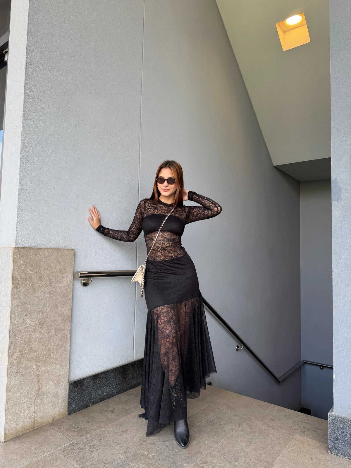 Maxi Falda Irregular Encaje Negra