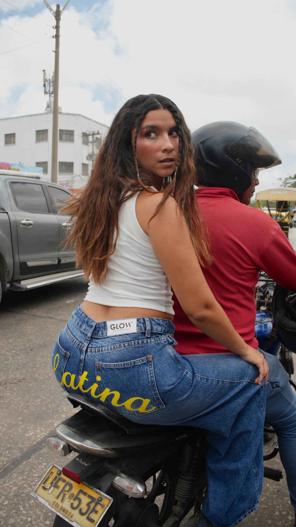 Jean Latina Oscuro