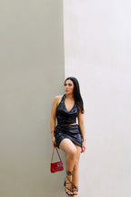 Blusa Bib Shine Negra