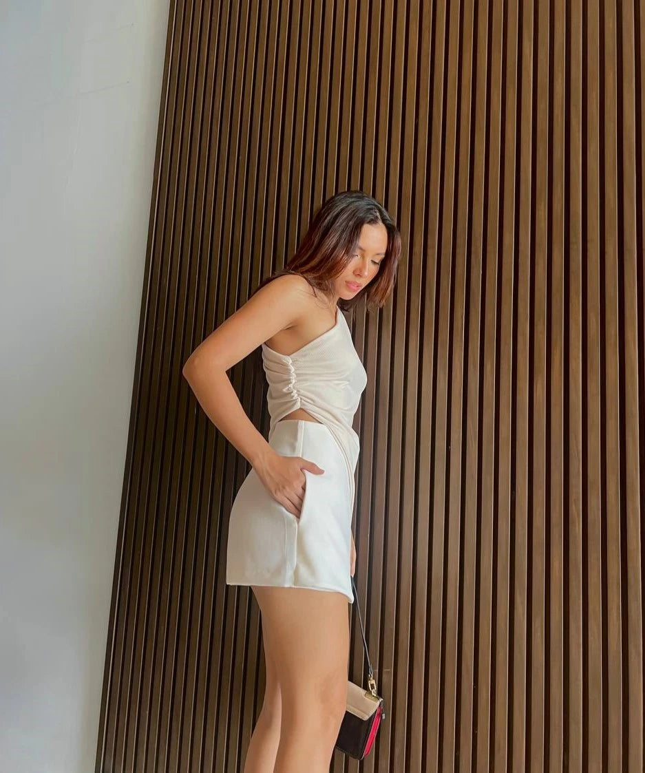 Blusa Asimetrica Texture Nude